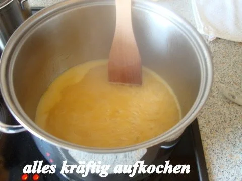 Hagebutten-Orangengelee mit Tonkabohne und Ingwer gepimmt - Rezept - Bild Nr. 8