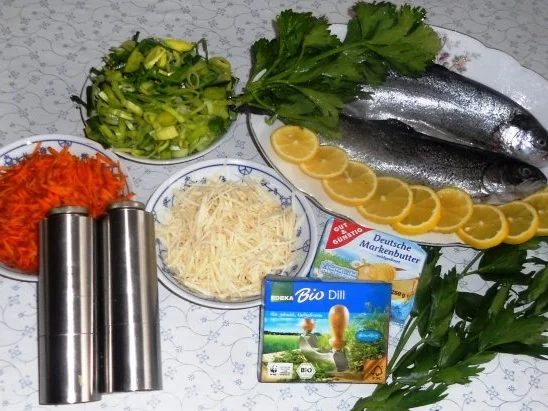 Forelle à la "Oòrndrasch" - im Backofen gegart   ( Rzpt. um 1980) - Rezept - Bild Nr. 4