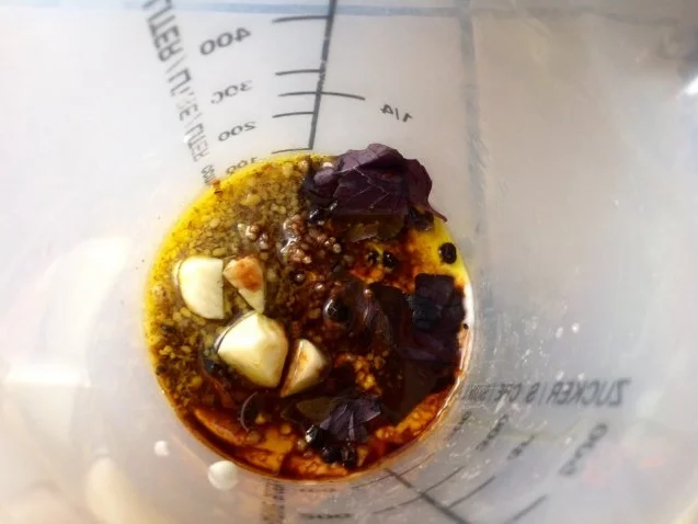 Rezept: Apfel-Porreesalat mit Walnüssen, Käse und Joghurtdressing Bild Nr. 4 Apfel-Porreesalat mit Walnüssen, Käse und Joghurtdressing - Rezept - Bild Nr. 4