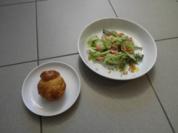 Warmer Einkornsalat mit Rosenblüten - Rezept