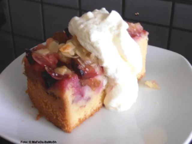 Zwetschgen-Kuchen mit Mandelkaramell - Rezept - Bild Nr. 3