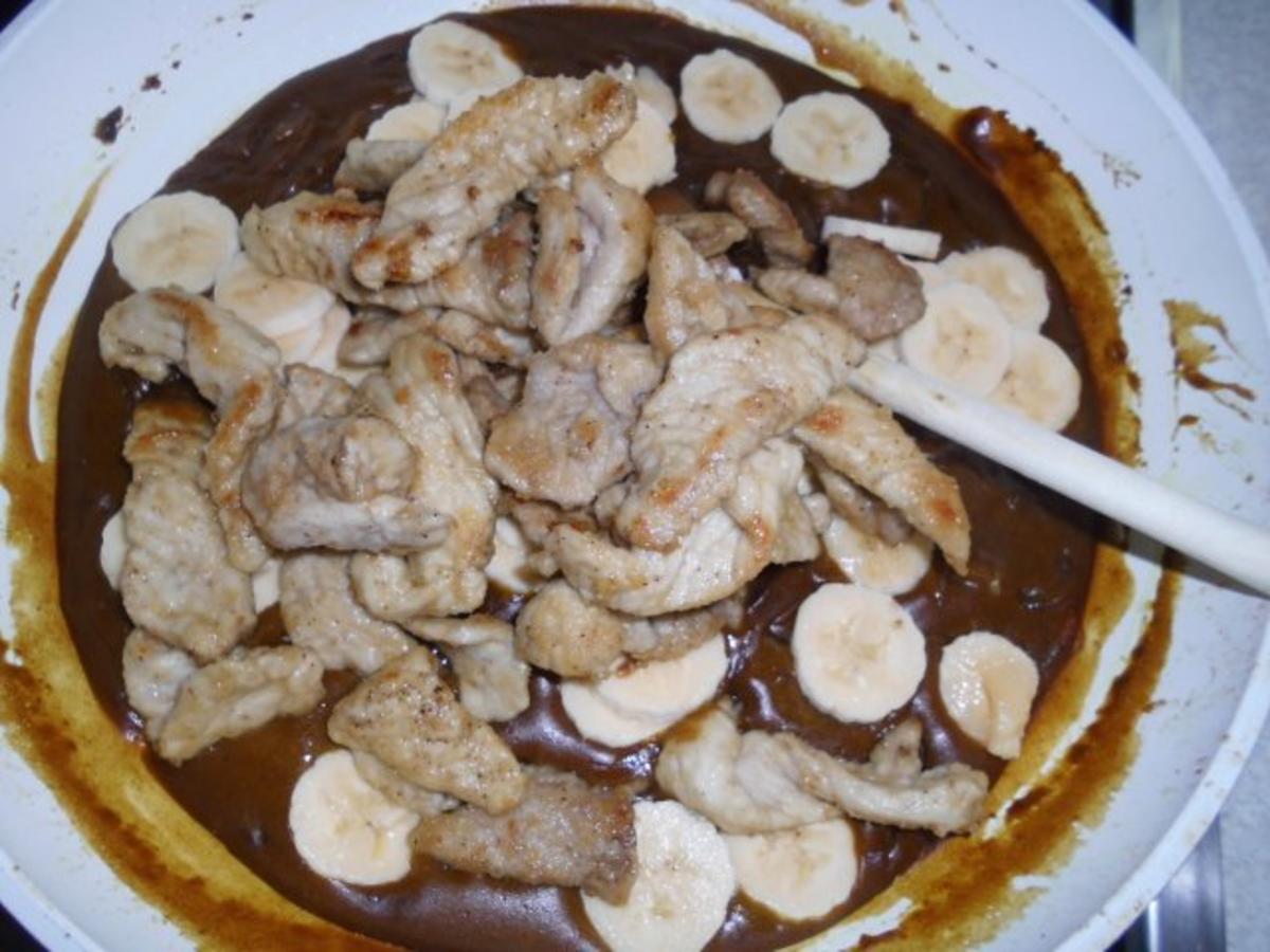 Schweinegeschnetzeltes mit Curry-Sauce und Banane - Rezept - Bild Nr. 17