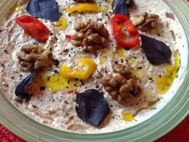 Rezept: Walnuss Frischkäse Dip Bild Nr. 2 Walnuss Frischkäse Dip - Rezept - Bild Nr. 2