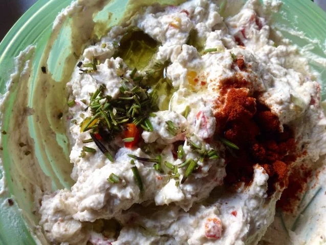 Rezept: Walnuss Frischkäse Dip Bild Nr. 5 Walnuss Frischkäse Dip - Rezept - Bild Nr. 5