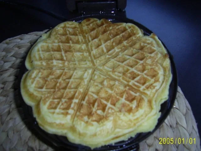 Dessert: Köstliche Waffeln mit warmen Himbeerpüree - Rezept - Bild Nr. 4