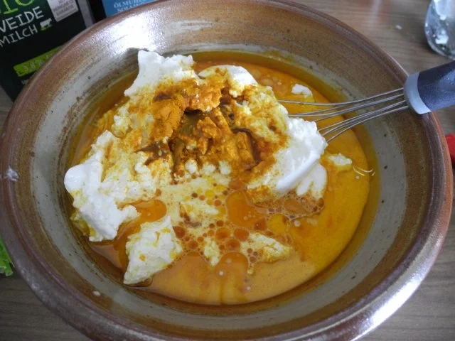 Rezept: Budwig - Quark mit Gurken und Frühlingszwiebeln dazu Pellkartoffeln und Brokkoli Bild Nr. 3 Budwig - Quark mit Gurken und Frühlingszwiebeln dazu Pellkartoffeln und Brokkoli - Rezept - Bild Nr. 3