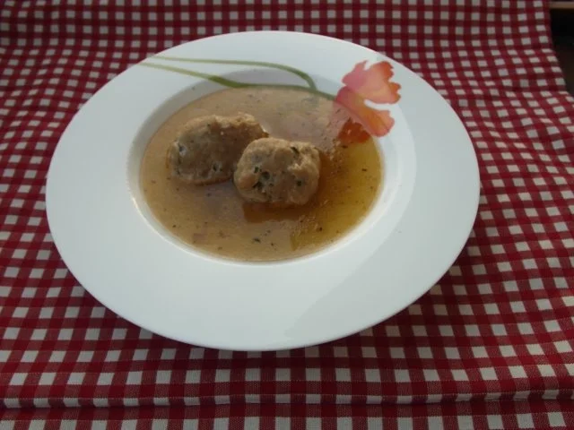 Brätknödelsuppe - Rezept