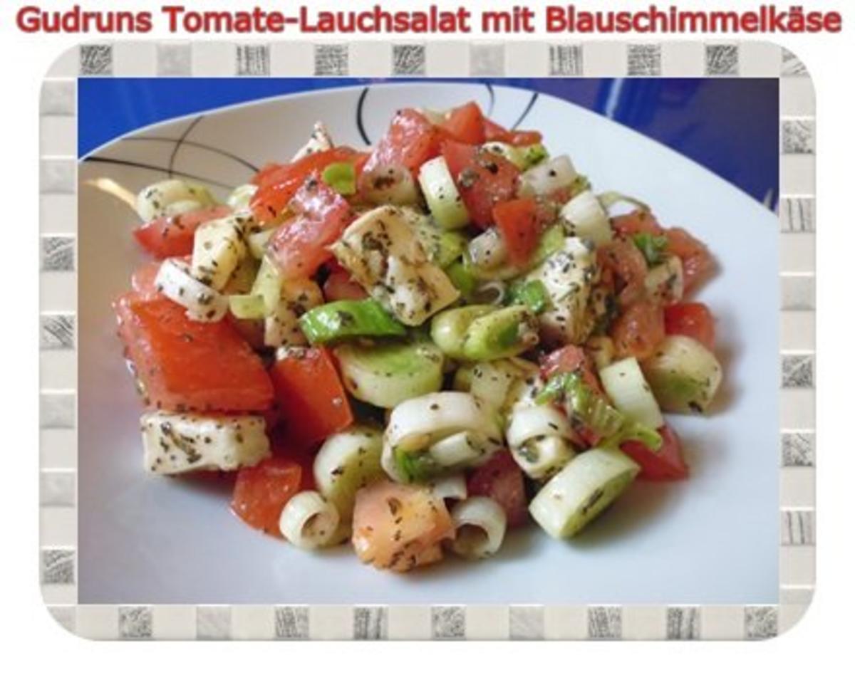 Salat: Tomate-Lauch-Salat mit Blauschimmelkäse - Rezept