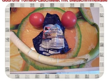 Salat: Tomate-Lauch-Salat mit Blauschimmelkäse - Rezept - Bild Nr. 3
