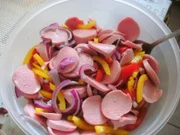 Wurstsalat (wie wir ihn mögen!) - Rezept