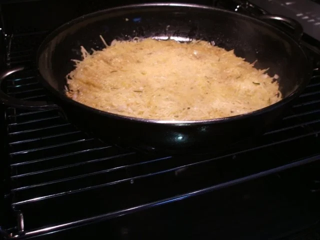 Kartoffeln: Rosmarin-Rösti mit Schafskäsedip - Rezept - Bild Nr. 6