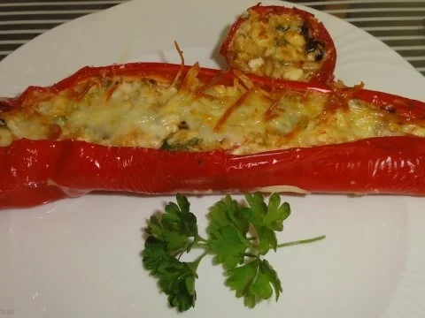 Gefüllte Spitzparika - Rezept