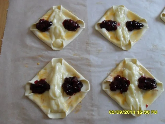 Blätterteig-Kopenhagener mit Pudding und Konfitüre - Rezept - Bild Nr. 19