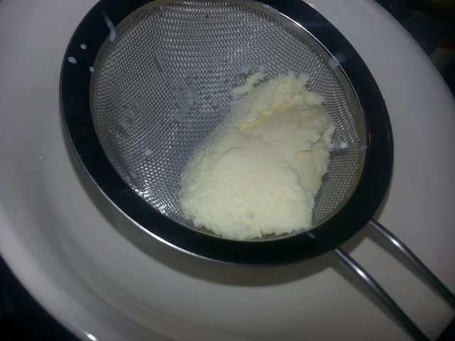 Rezept: Selbstgemachte Knoblauch Kräuterbutter Bild Nr. 5 Selbstgemachte Knoblauch Kräuterbutter - Rezept - Bild Nr. 5