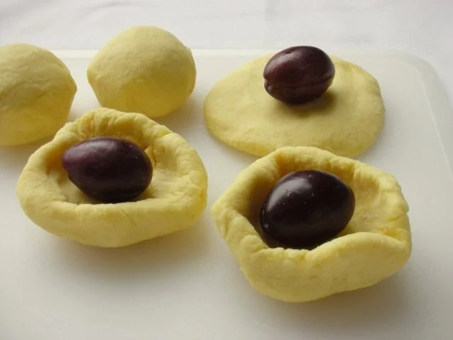 Zwetschgenknödel mit Apfel-Zwetschgen-Sauce - Rezept - Bild Nr. 14