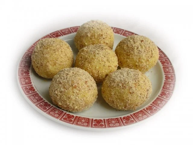 Zwetschgenknödel mit Apfel-Zwetschgen-Sauce - Rezept - Bild Nr. 17