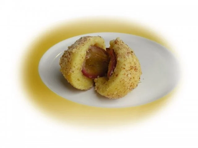 Zwetschgenknödel mit Apfel-Zwetschgen-Sauce - Rezept - Bild Nr. 18