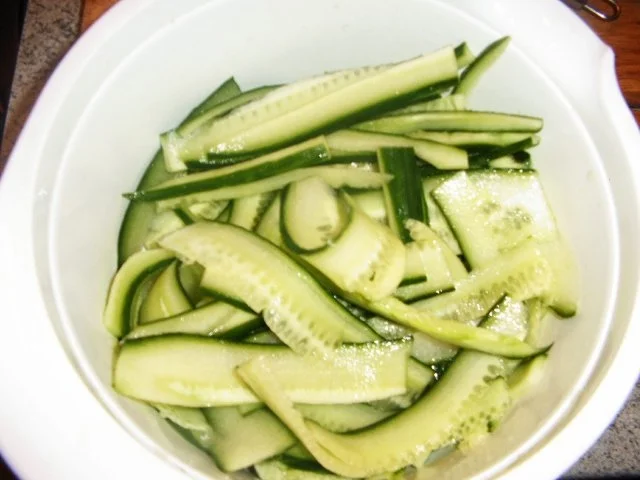 Gurkensalat mit dem asiatischen Pfiff - Rezept - Bild Nr. 3