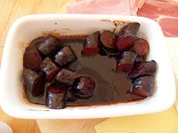 Tapas: Chorizo in Rotweintunke. - Rezept
