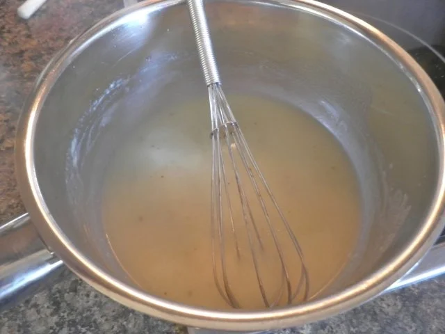 Hähnchen - Ministeaks auf einer Honig - Senf - Rahmsauce ... - Rezept - Bild Nr. 3