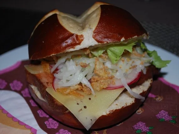 Wiesn-Burger - Rezept - Bild Nr. 2