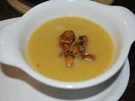 Rezept: Cremige Kartoffelsuppe mit Pfifferlingen Cremige Kartoffelsuppe mit Pfifferlingen - Rezept