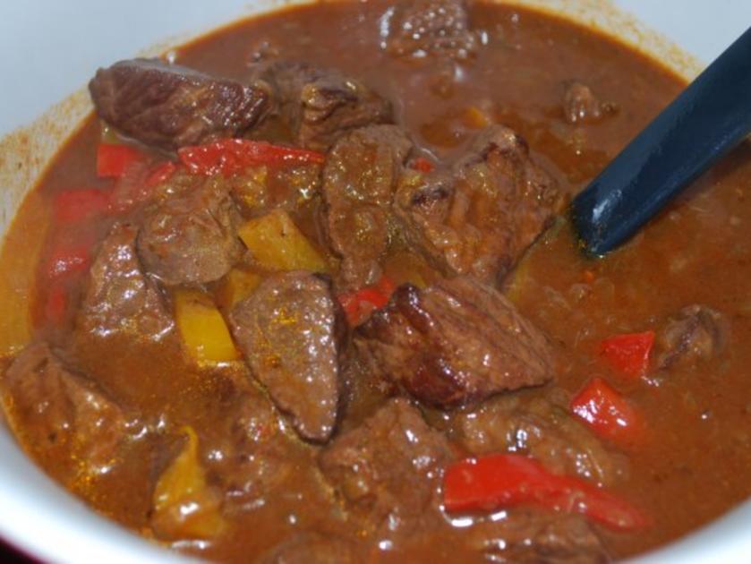 Gulasch mit Paprika - Rezept mit Bild - kochbar.de