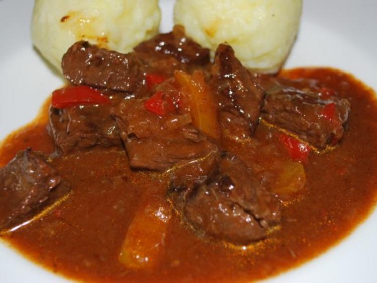 Gulasch mit Paprika - Rezept mit Bild - kochbar.de