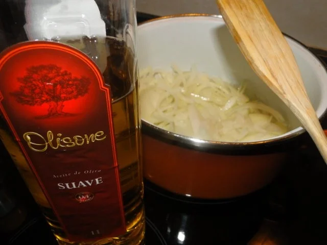 Ratatouille mit Chirozo und kleinen Bratwürstchen ohne Haut - Rezept - Bild Nr. 7