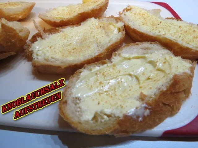 Rezept: Sisserl’s ~ fixes Knoblauchbrot Bild Nr. 4 Sisserl’s ~ fixes Knoblauchbrot - Rezept - Bild Nr. 4