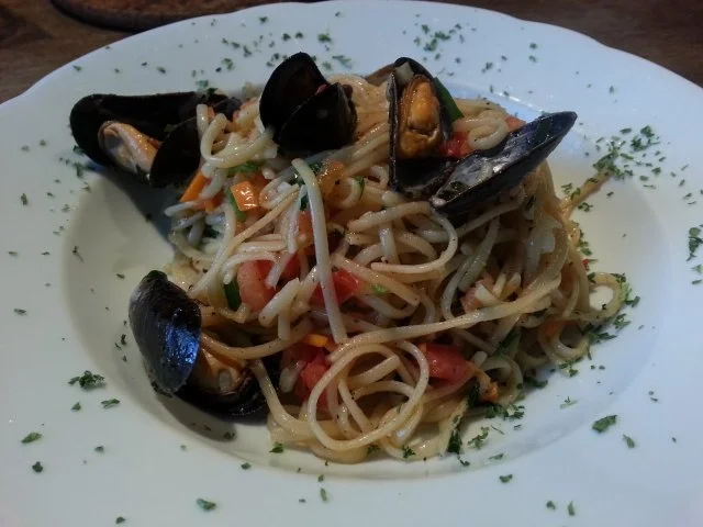 Rezept: ~ Spaghetti mit Miesmuscheln ~ ~ Spaghetti mit Miesmuscheln ~ - Rezept