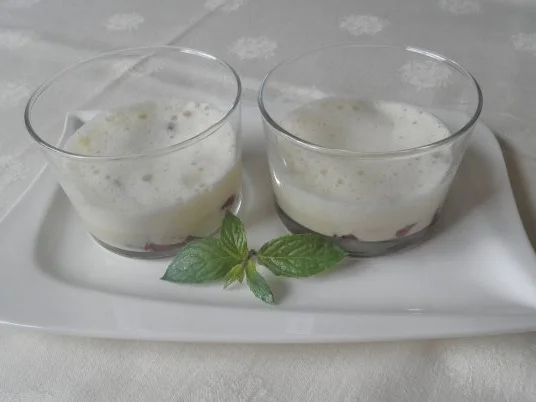 Rotwein - Zwetschgen mit Honig - Milch - Schaum ... - Rezept - Bild Nr. 8