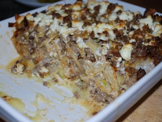 Weißkohl-Hack-Auflauf mit Feta-Haube - Rezept - Bild Nr. 3