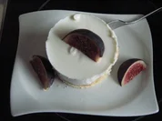 Quarktörtchen mit Birnenstückchen und Feige - Rezept