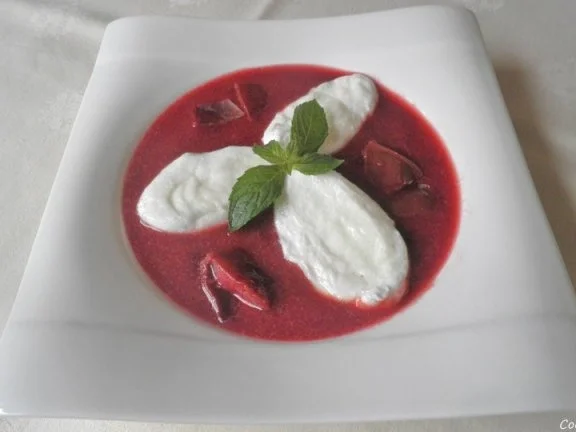 Rezept: Zwetschgen - Suppe ... Bild Nr. 3 Zwetschgen - Suppe ... - Rezept - Bild Nr. 3