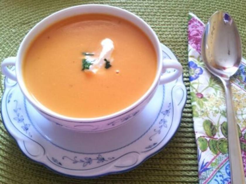 Süßkartoffel-Cremesuppe - Rezept mit Bild - kochbar.de