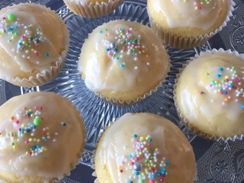 Zitronen-Joghurt-Muffins - Rezept - Bild Nr. 2