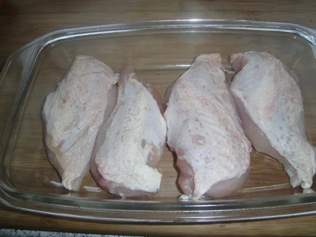 Rezept: Halbe Hähnchenbrust mit Haut ohne Knochen Bild Nr. 2 Halbe Hähnchenbrust mit Haut ohne Knochen - Rezept - Bild Nr. 2