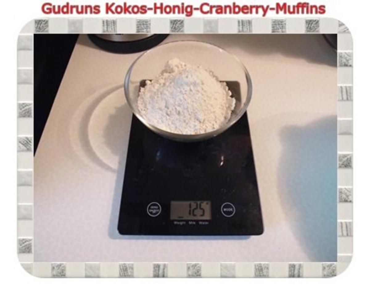 Muffins: Kokos-Honig-Cranberry-Muffins - Rezept - Bild Nr. 4