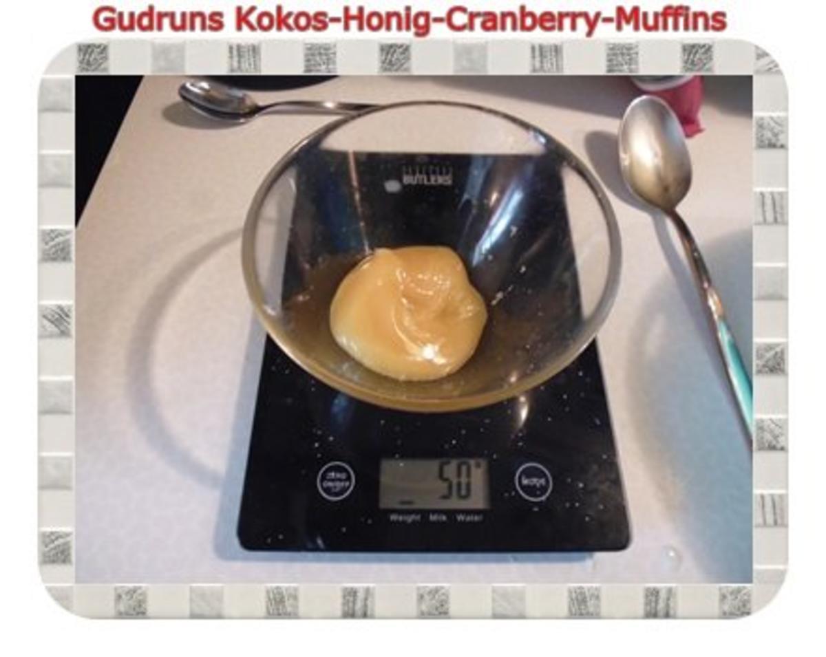 Muffins: Kokos-Honig-Cranberry-Muffins - Rezept - Bild Nr. 9
