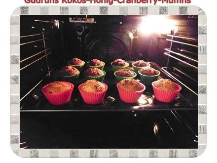 Muffins: Kokos-Honig-Cranberry-Muffins - Rezept - Bild Nr. 13