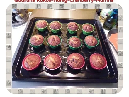 Muffins: Kokos-Honig-Cranberry-Muffins - Rezept - Bild Nr. 14