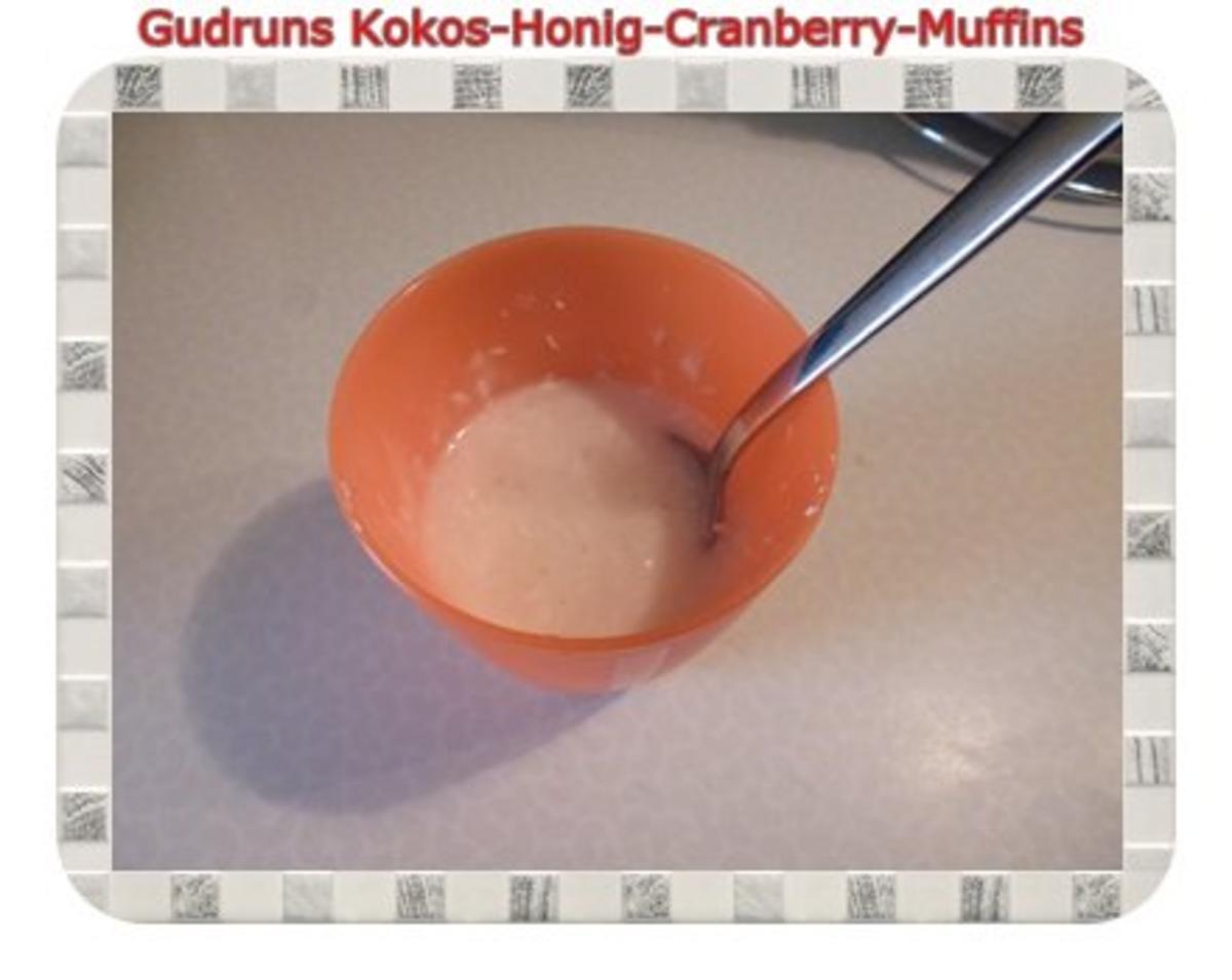Muffins: Kokos-Honig-Cranberry-Muffins - Rezept - Bild Nr. 16