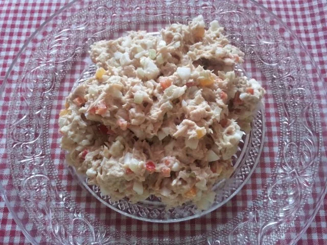 Rezept: Thunfisch-Salat Thunfisch-Salat - Rezept