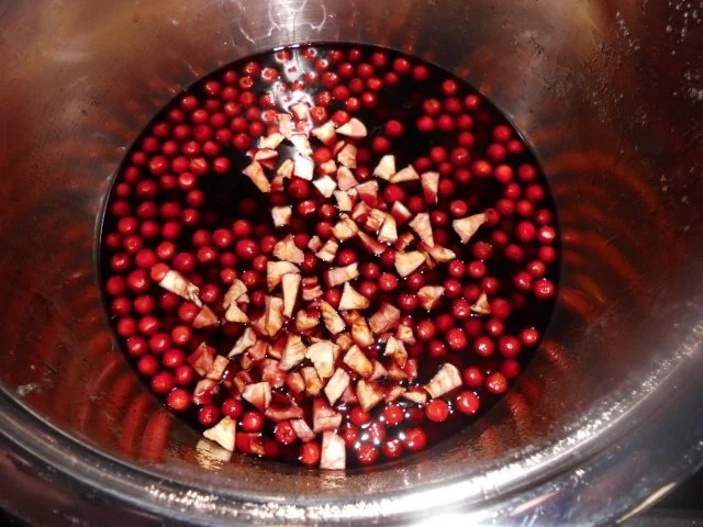 Österreichische Vogelbeermarmelade mit Rotwein>> - Rezept - Bild Nr. 5