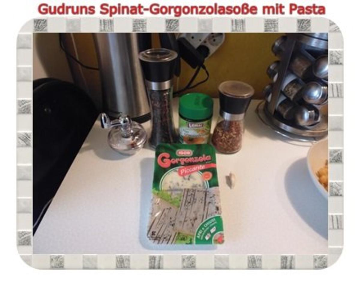 Vegetarisch: Spinat-Gorgonzolasoße mit Pasta - Rezept - Bild Nr. 4