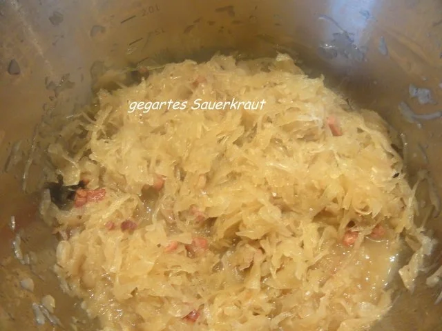 Rezept: Fleisch: SCHWEINSHAXE, geschmort Bild Nr. 8 Fleisch: SCHWEINSHAXE, geschmort - Rezept - Bild Nr. 8