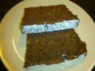 Saftiger Rotweinkuchen mit gebrannten Mandeln - Rezept