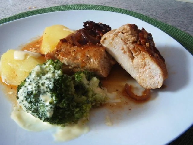 Rezept: Gefüllte Hähnchenbrust mit Obazda Gefüllte Hähnchenbrust mit Obazda - Rezept