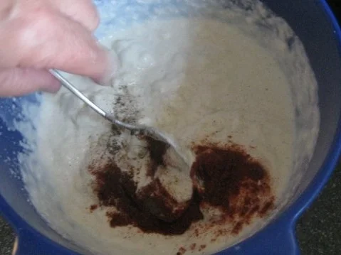 LACHS AUF FLADENBROT UND MEERRETTICH-FRISCHKÄSE - Rezept - Bild Nr. 4